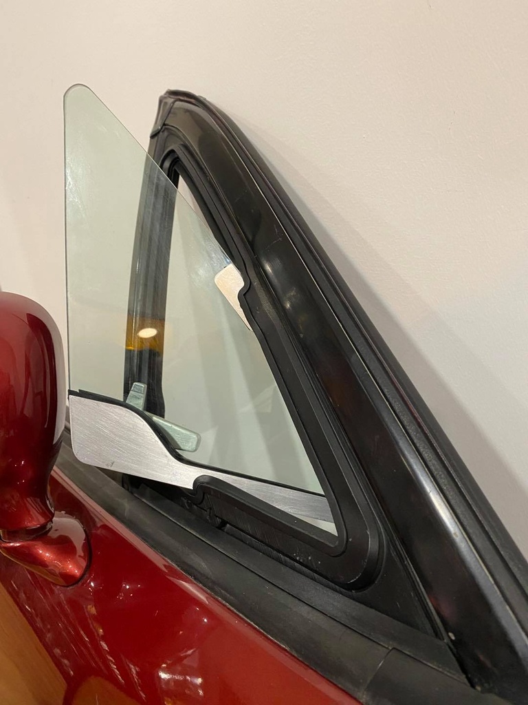 Quarter Window Vents (Pair) For Miata NA/NB CarbonMiata